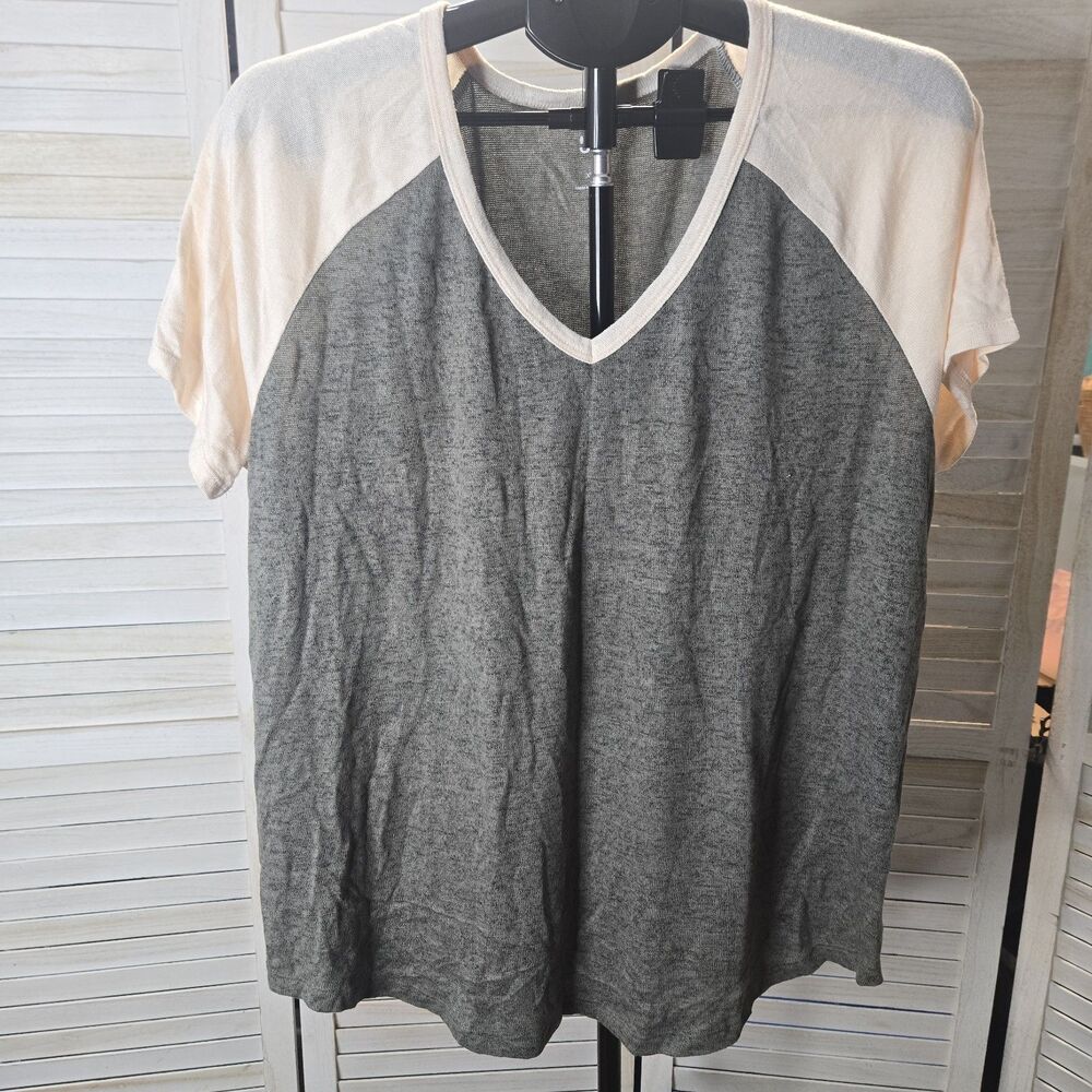 SO Womens Raglan Short Sleeve V Neck T Shirt Gray & Cream Raglan Cozy Casual XL